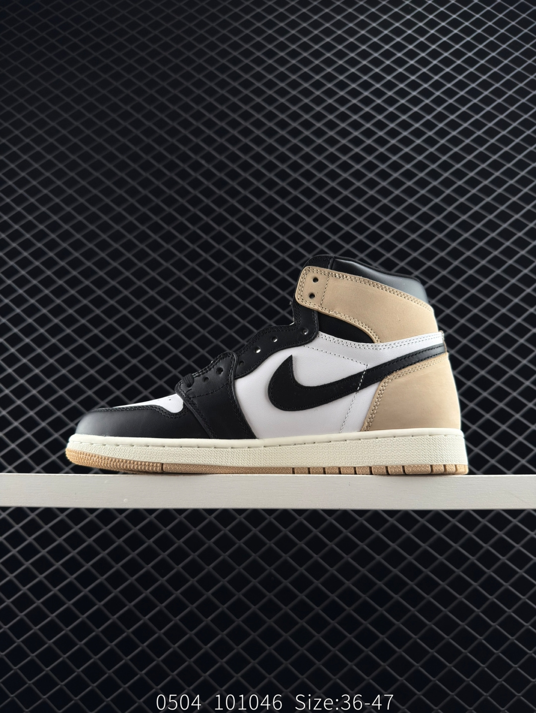 Nike Air Jordan 1 Retro High OG”Black/White“